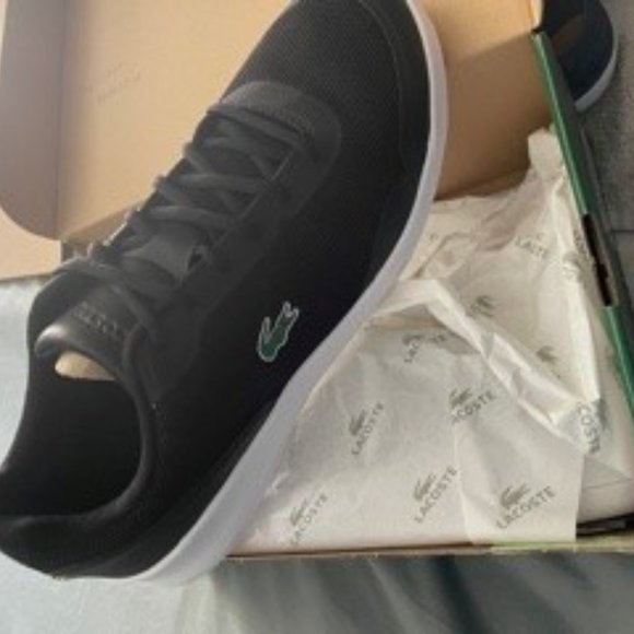 Shoes - Picture 5 of 6